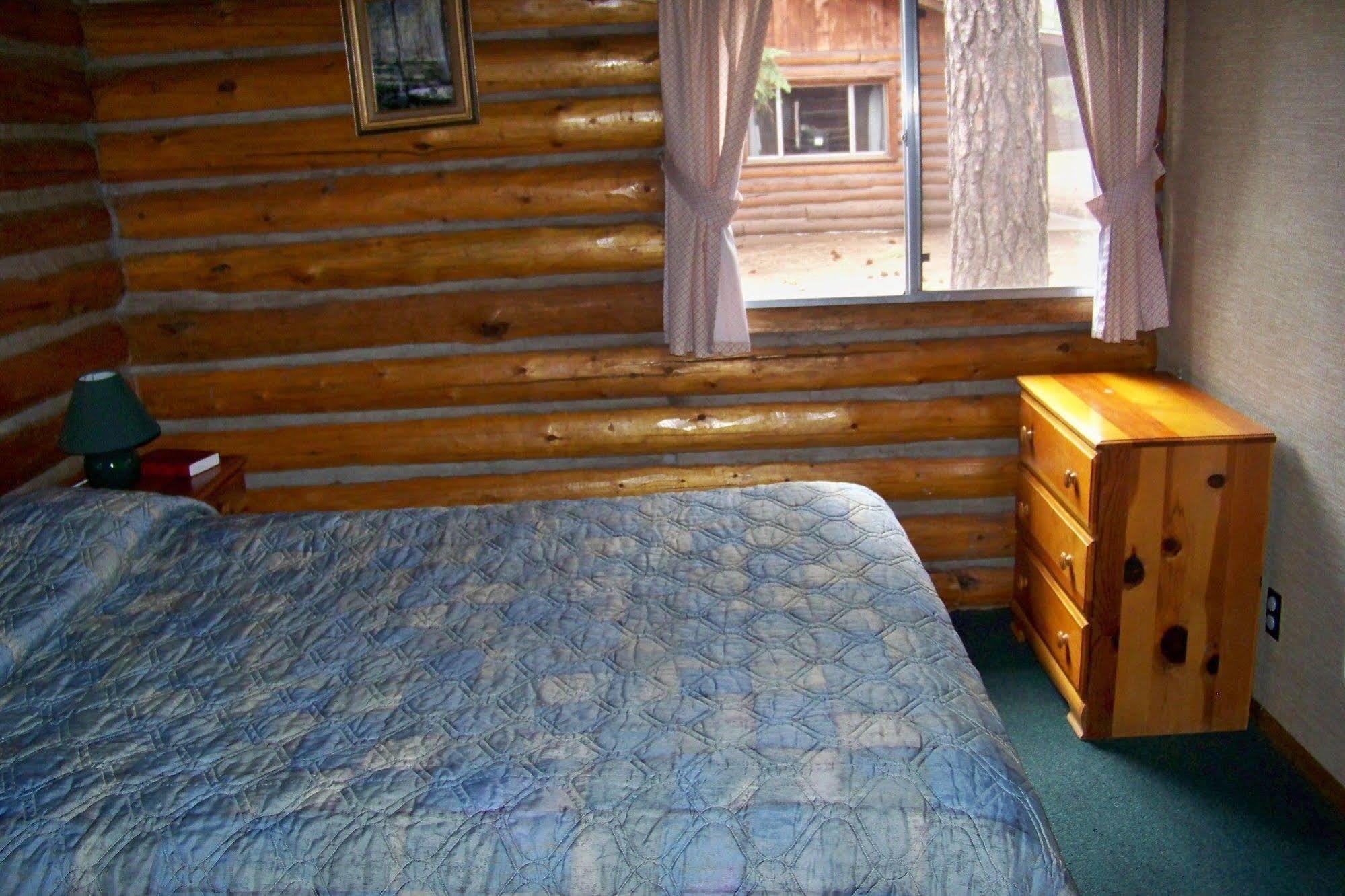 Lake Of The Woods Resort Lakeside Bagian luar foto